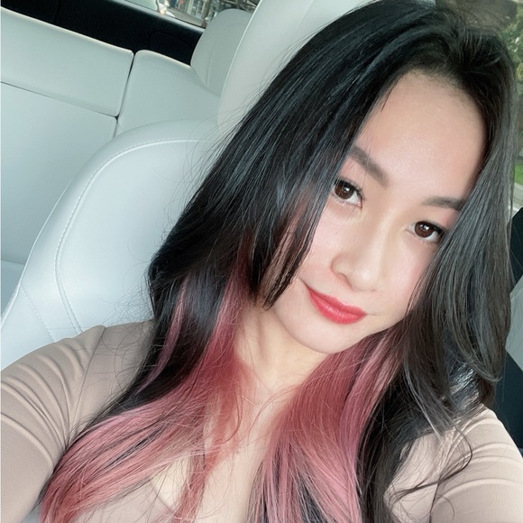 Meet your Posher, Jessica - Picture 1 of 1